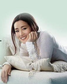 属蛇的女明星网红,揭秘属蛇女明星网红的独特魅力”