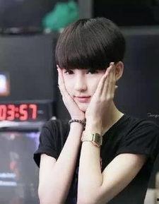 总被人说像明星网红,揭秘那些被赞似明星的普通人