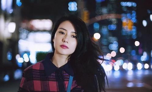 明星网红本质相同之处,揭秘本质共融的璀璨现象