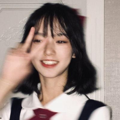 从不崇拜明星网红的女生,她选择独立自主的人生轨迹