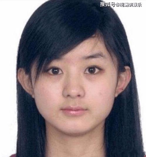 女明星网红证件照,美貌与气质并存