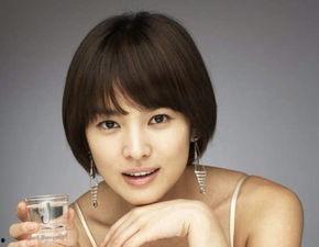 短发女明星网红图片高清,揭秘网红女明星的时尚短发造型