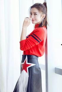 明星网红同款游泳套装,网红爆款同款！明星热爱的时尚游泳套装大揭秘