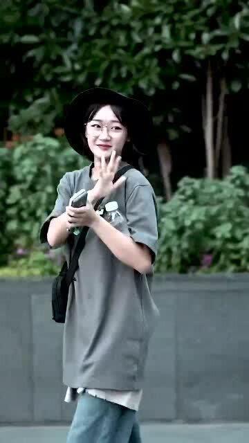 明星网红去成都太古里,成都太古里，明星网红的时尚聚集地