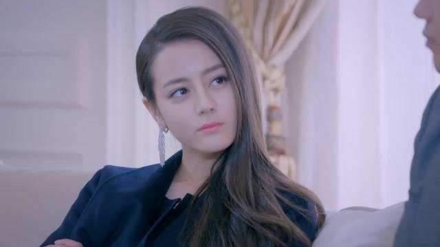 喜欢热巴的明星网红,迪丽热巴的魅力之旅”