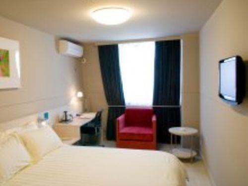 江汉路明星网红饭店,明星饭店美食盛宴揭秘