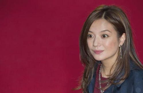 今日吃瓜女明星是谁啊图片,揭秘当红女明星的吃瓜瞬间