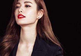 明星网红同款粉底乳,打造无暇妆容的秘密武器