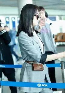 明星网红在机场被骂,明星网红遭遇网友怒骂瞬间