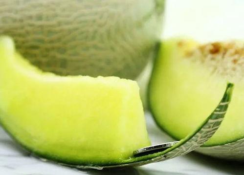 今日吃瓜一手,揭秘娱乐圈最新热点事件