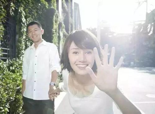 被爆明星网红夫妻视频,揭秘娱乐圈背后的真相