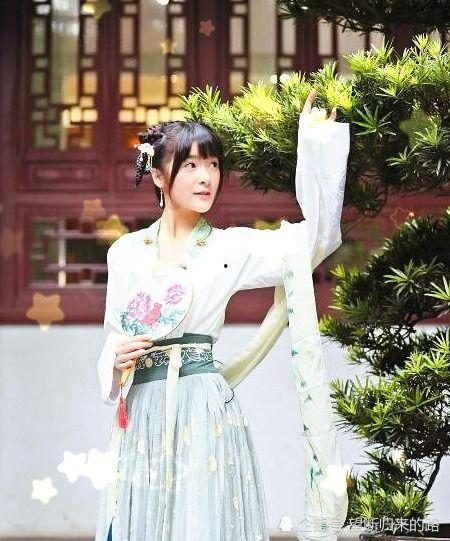明星网红穿汉服图片女装,明星网红演绎古韵女装风采