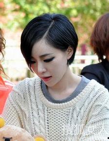 单眼皮明星网红美女,揭秘网红美女生态中的单眼皮明星风采