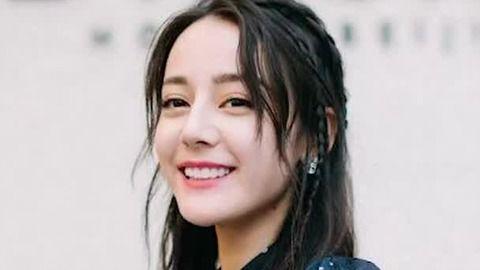 银白色发型明星网红