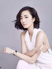 银白色发型明星网红