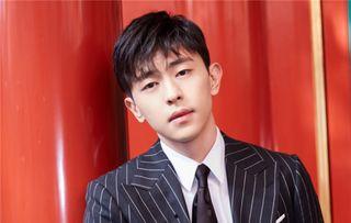 近视明星网红排行榜,盘点视力受损却魅力不减的璀璨之星